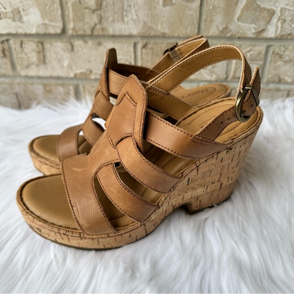 Born Leather Bernese Cage
Wedge Heel Sandals Size 8M 🌸 - Picture 12 of 12